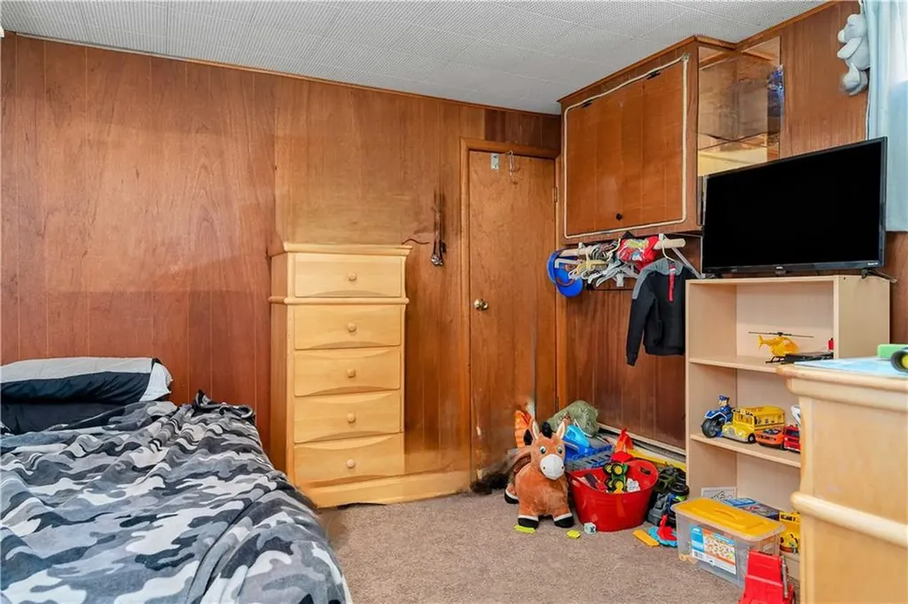 21 Garrison Street Cranston RI 02920