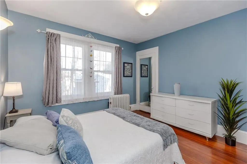 258 Tennyson Road Warwick RI 02888