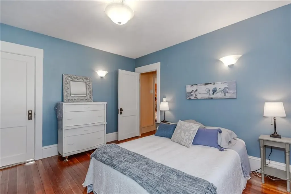 258 Tennyson Road Warwick RI 02888