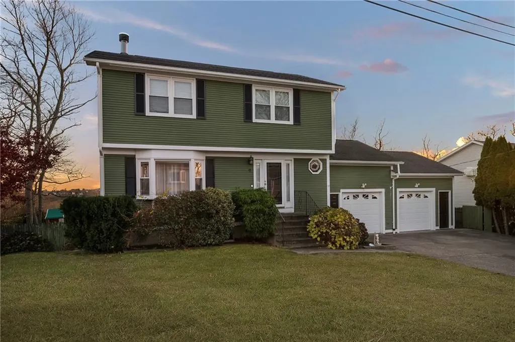 9 Hill Street North Providence RI 02904