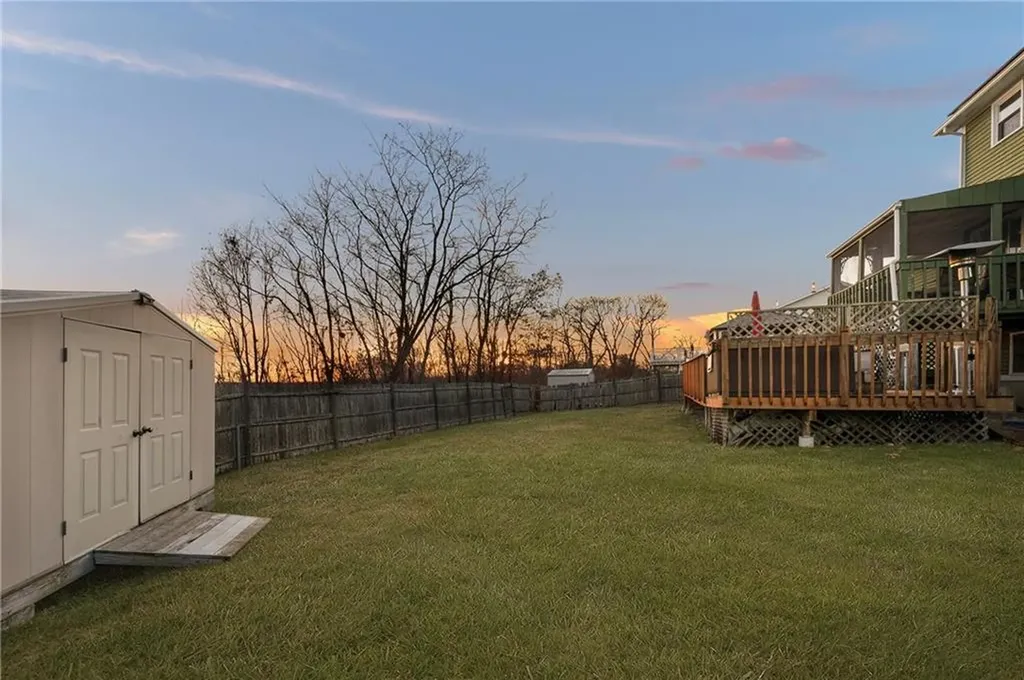 9 Hill Street North Providence RI 02904