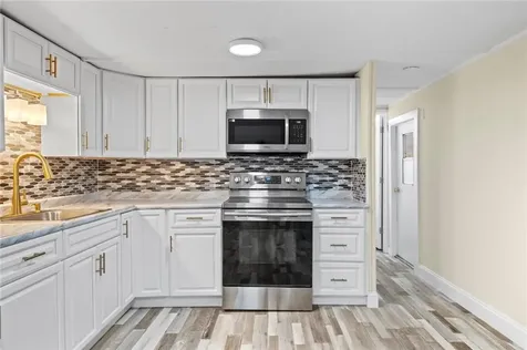 1 East Drive East Providence RI 02916