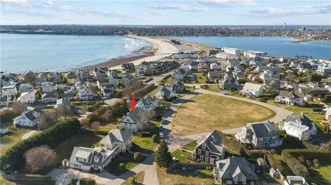 4 Renfrew Park Middletown RI 02842