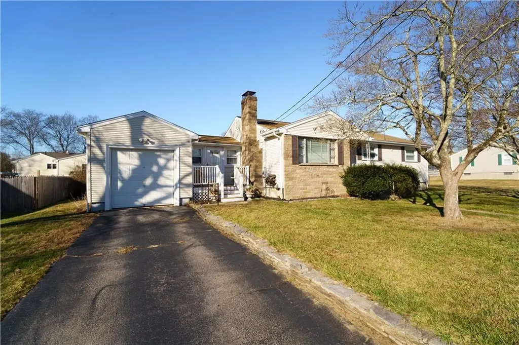 59 Barnold Street West Warwick RI 02893