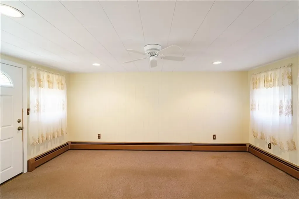 59 Barnold Street West Warwick RI 02893