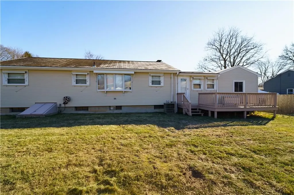 59 Barnold Street West Warwick RI 02893