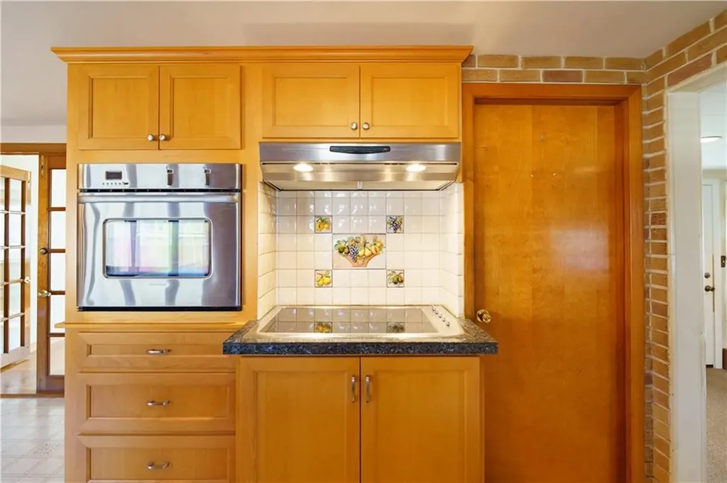 59 Barnold Street West Warwick RI 02893