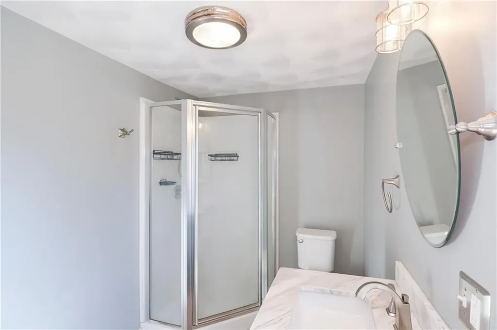 206 Riverside Avenue Warwick RI 02889