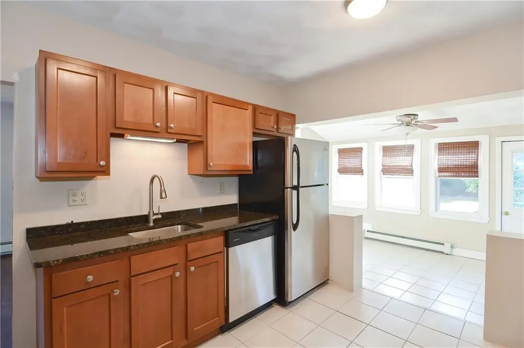 206 Riverside Avenue Warwick RI 02889
