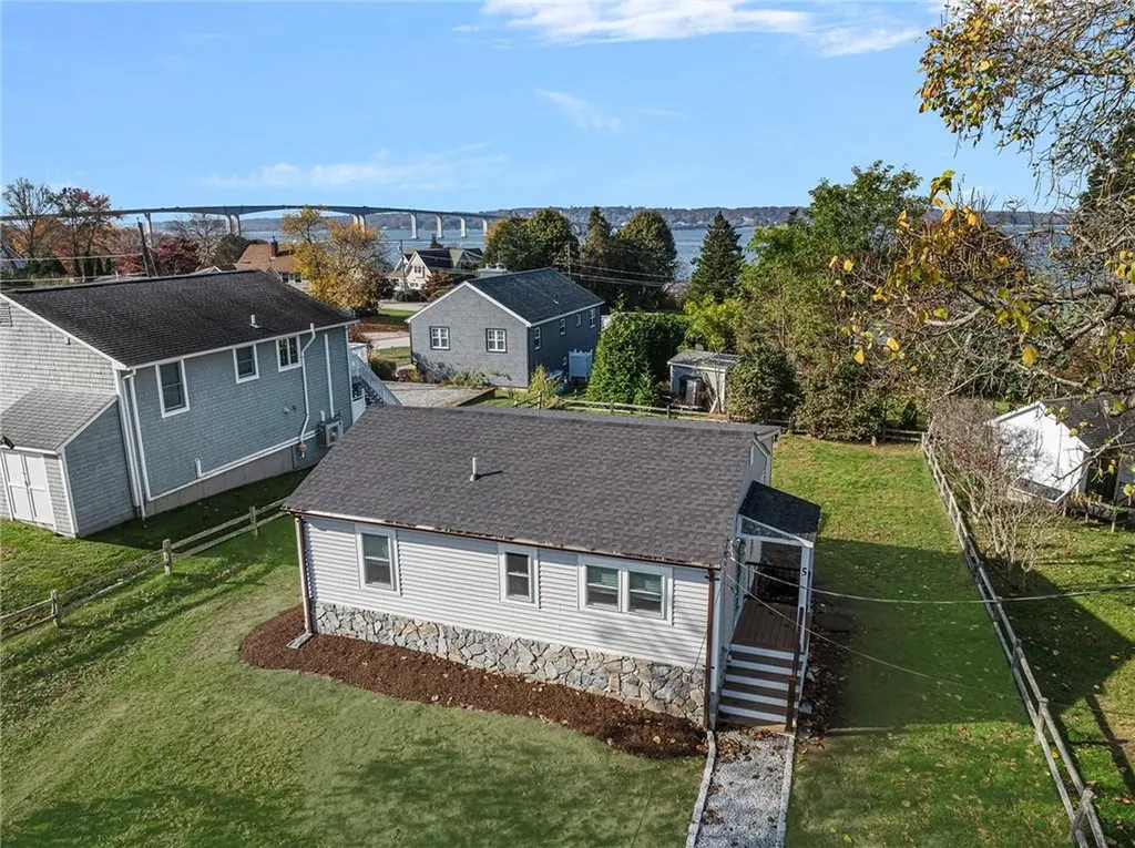 5 Port Avenue Jamestown RI 02835