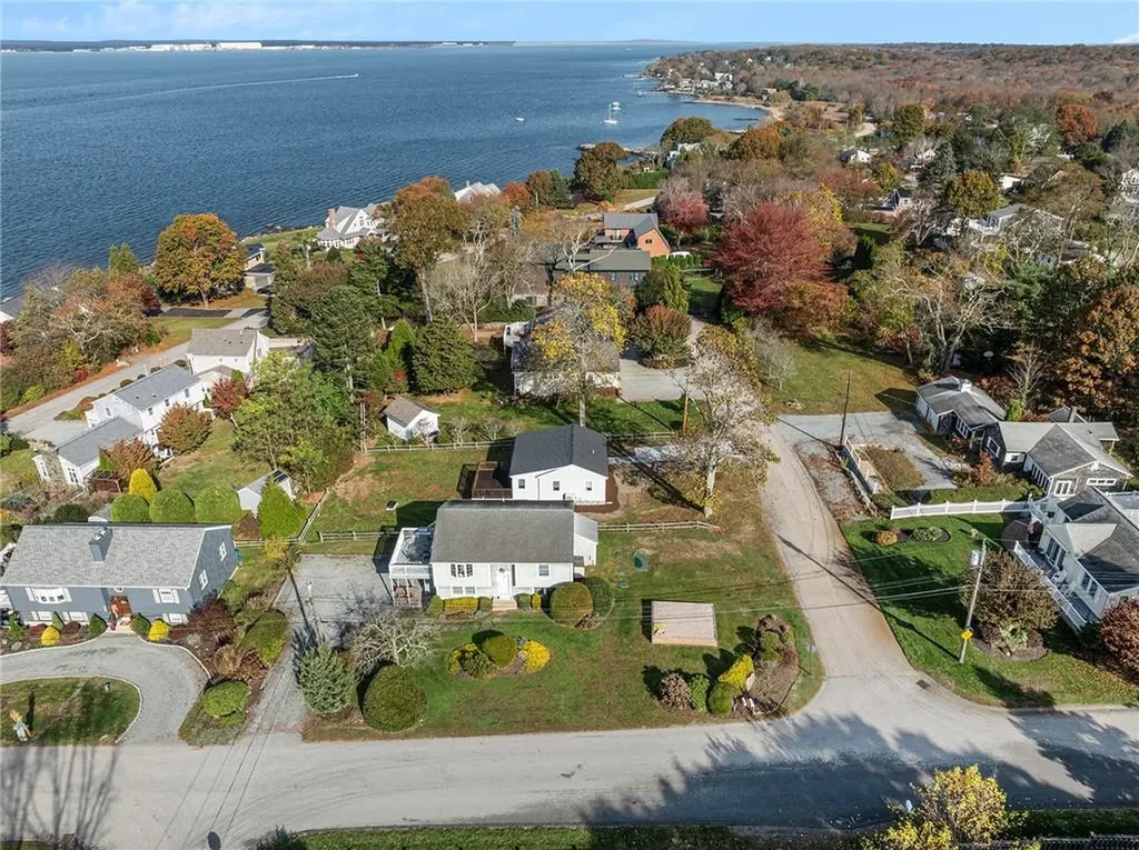 5 Port Avenue Jamestown RI 02835