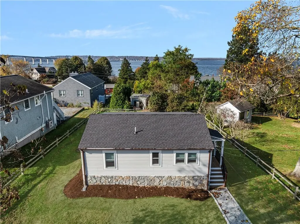 5 Port Avenue Jamestown RI 02835