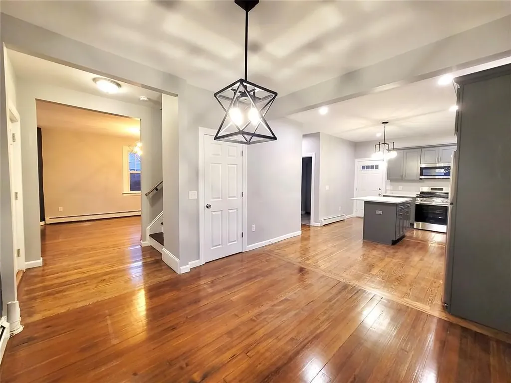 890 River Avenue Providence RI 02908