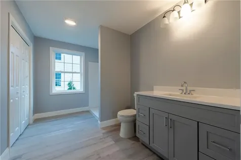 23 Crane Street Pawtucket RI 02860