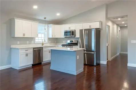 23 Crane Street Pawtucket RI 02860