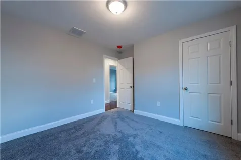 23 Crane Street Pawtucket RI 02860