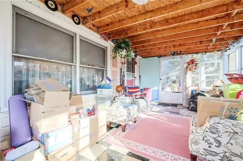 317 Claypool Drive Warwick RI 02886