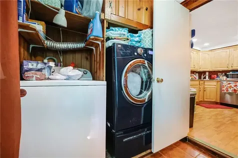 317 Claypool Drive Warwick RI 02886