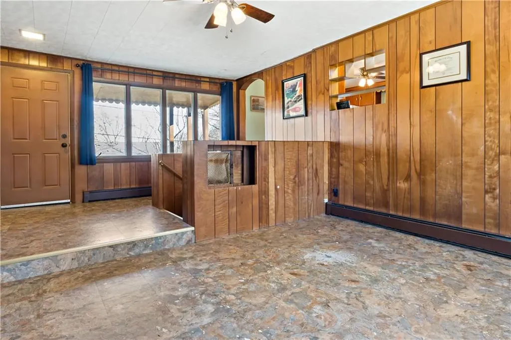 19 Campion Avenue Tiverton RI 02878