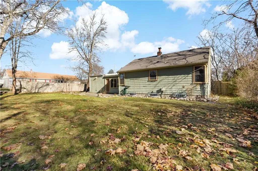 19 Campion Avenue Tiverton RI 02878