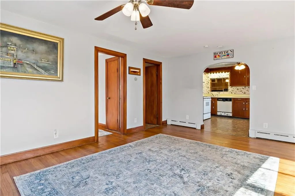 19 Campion Avenue Tiverton RI 02878