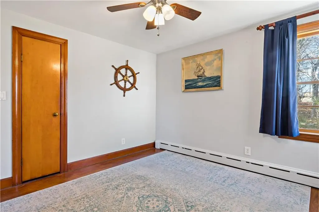 19 Campion Avenue Tiverton RI 02878