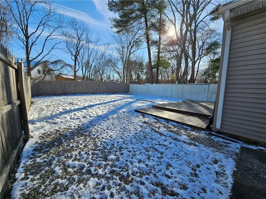 20 Overbrook Avenue Warwick RI 02889