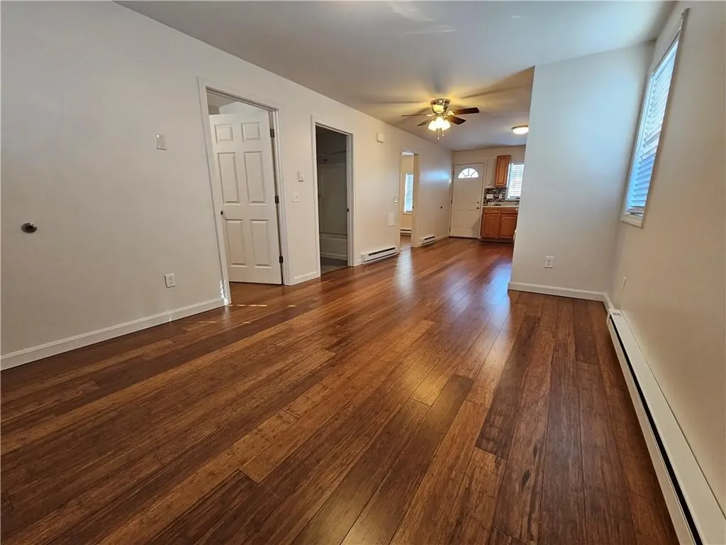 20 Overbrook Avenue Warwick RI 02889