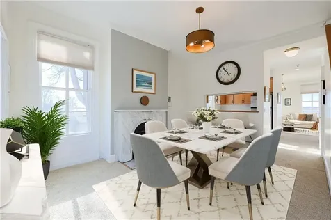 249 Hope Street Bristol RI 02809