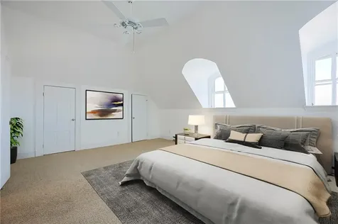 249 Hope Street Bristol RI 02809