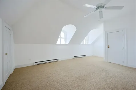 249 Hope Street Bristol RI 02809