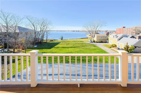 249 Hope Street Bristol RI 02809