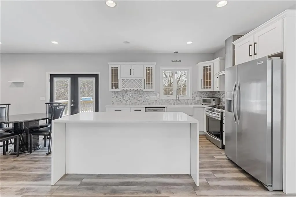 49 Theresa Marie Avenue Woonsocket RI 02895