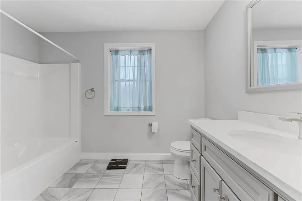 49 Theresa Marie Avenue Woonsocket RI 02895