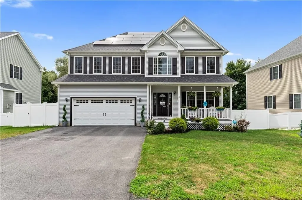 49 Theresa Marie Avenue Woonsocket RI 02895