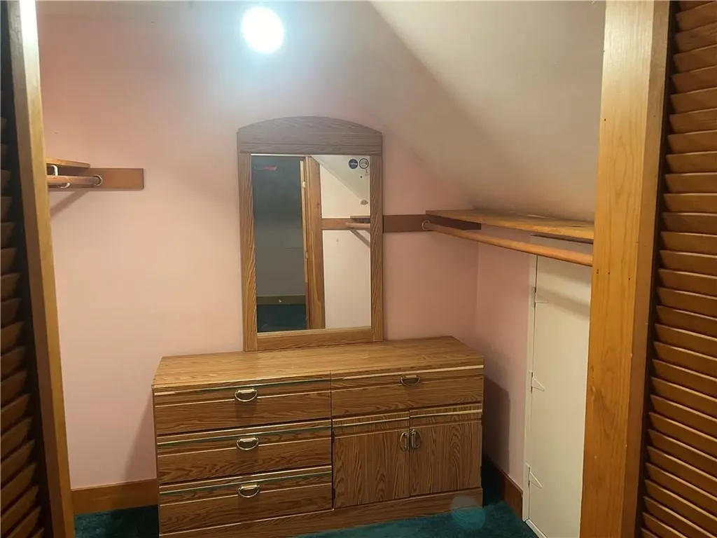 24 Burgess Road Foster RI 02825