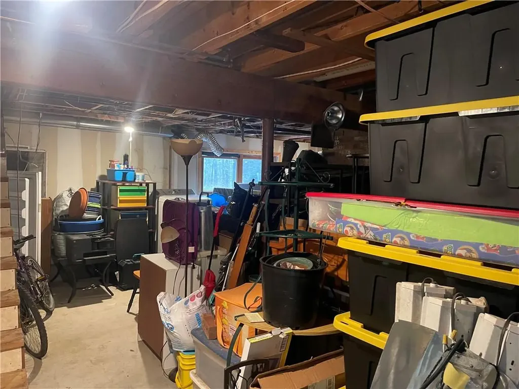 24 Burgess Road Foster RI 02825