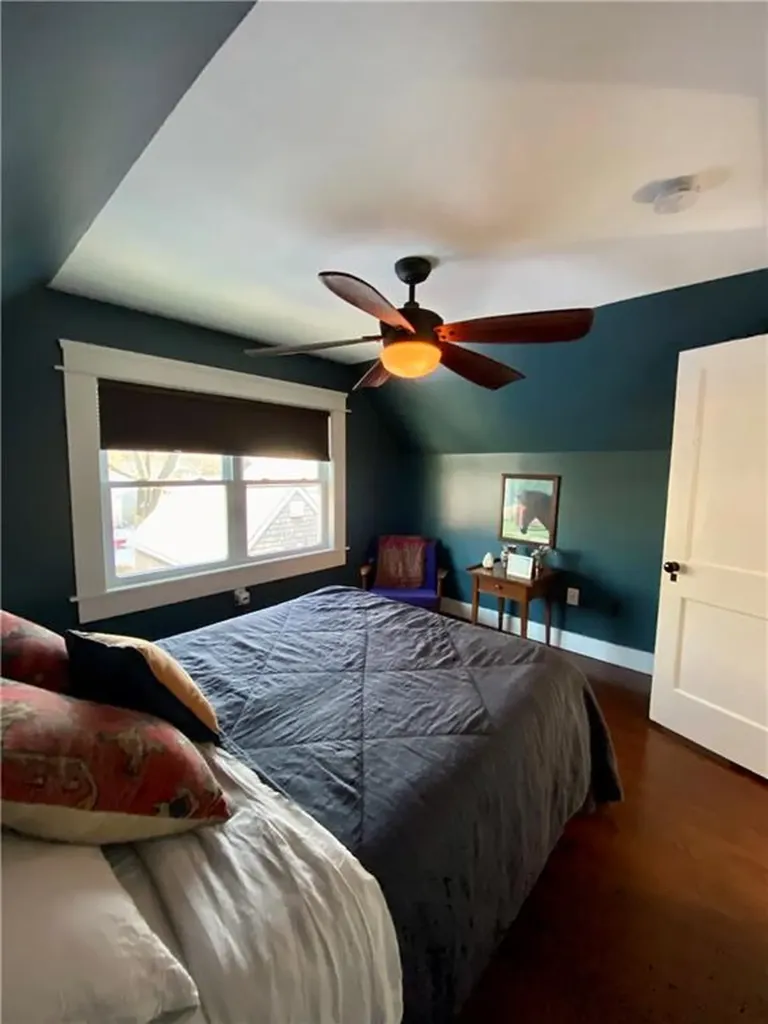40 Meadowbrook Avenue Warwick RI 02889