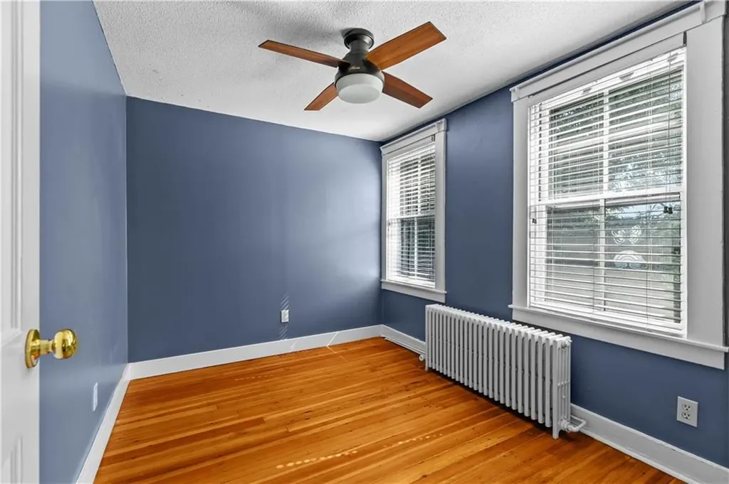 33 Tilden Avenue Newport RI 02840