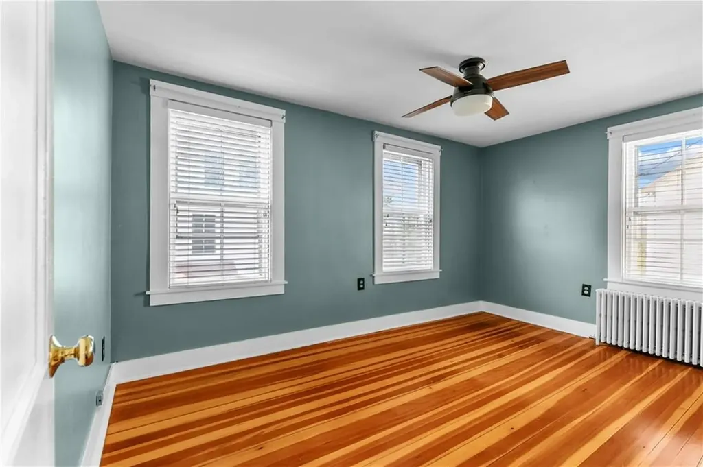 33 Tilden Avenue Newport RI 02840