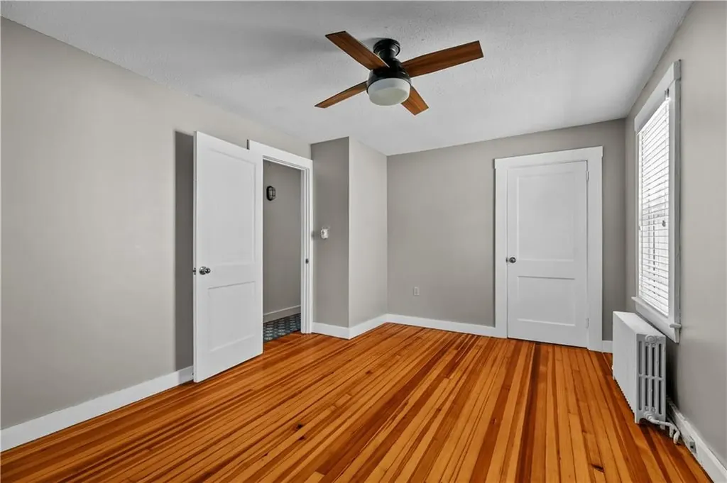 33 Tilden Avenue Newport RI 02840