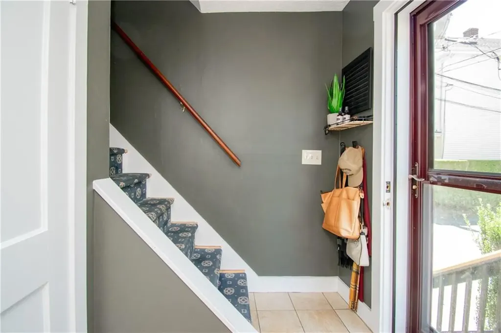 33 Tilden Avenue Newport RI 02840