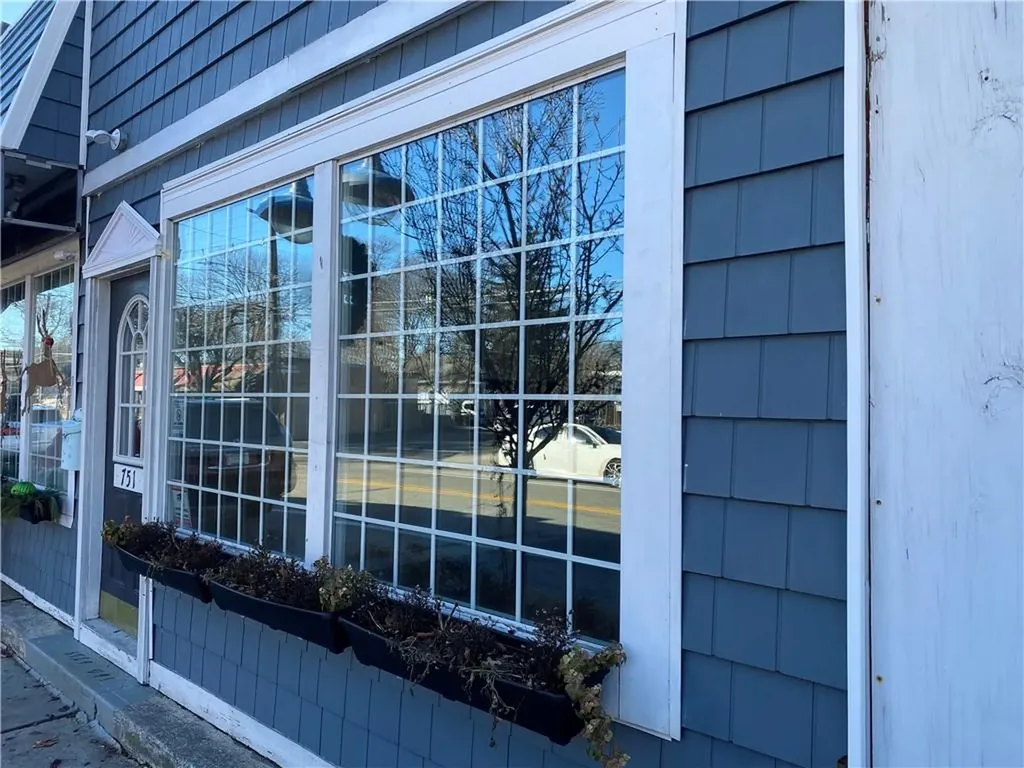 751 West Shore Road Warwick RI 02889