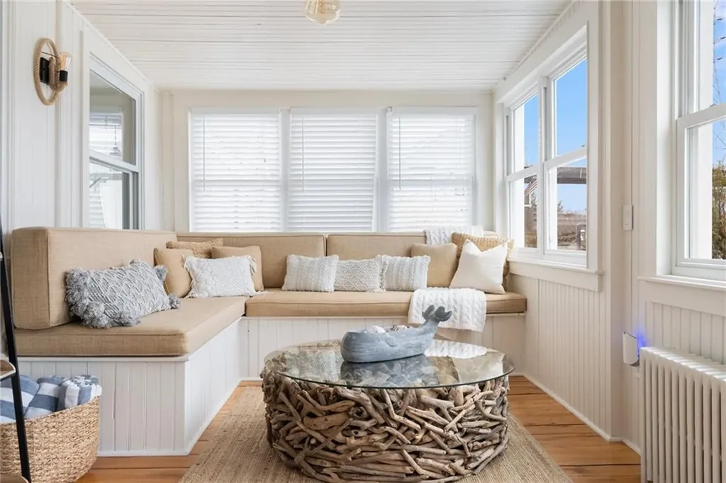 237 Riverside Drive Tiverton RI 02878