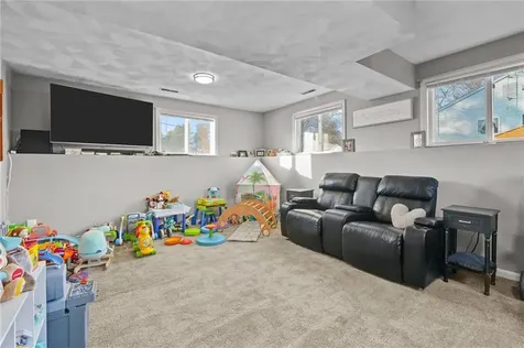 149 Rodman Street South Kingstown RI 02879