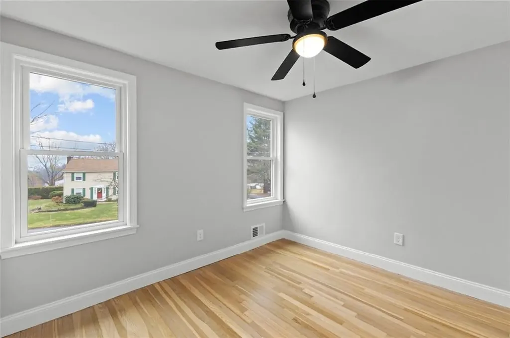 190 South Cobble Hill Road Warwick RI 02886