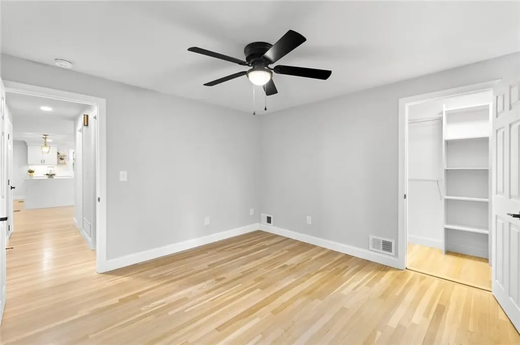 190 South Cobble Hill Road Warwick RI 02886