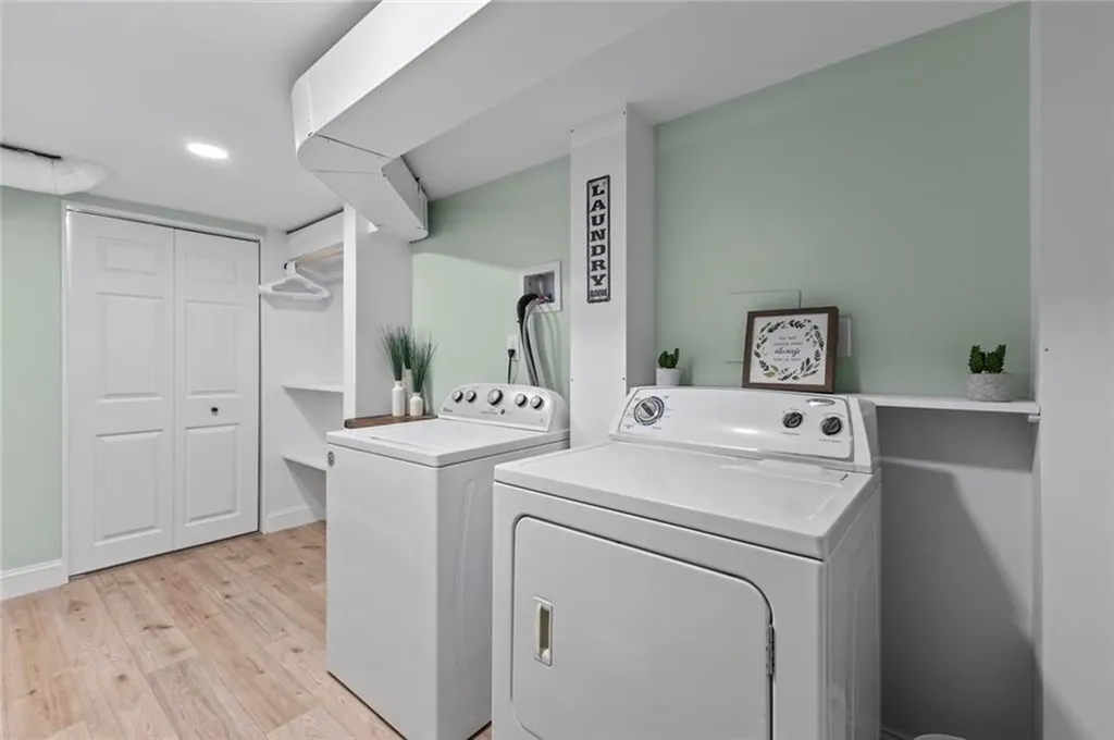 190 South Cobble Hill Road Warwick RI 02886