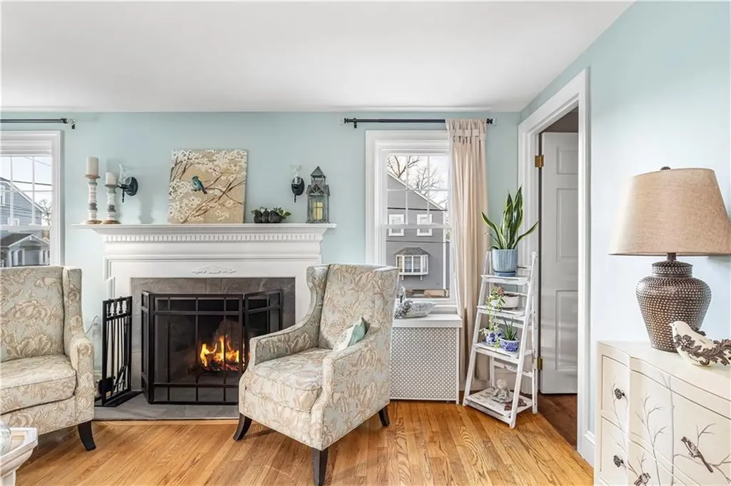 93 Keith Avenue Cranston RI 02910