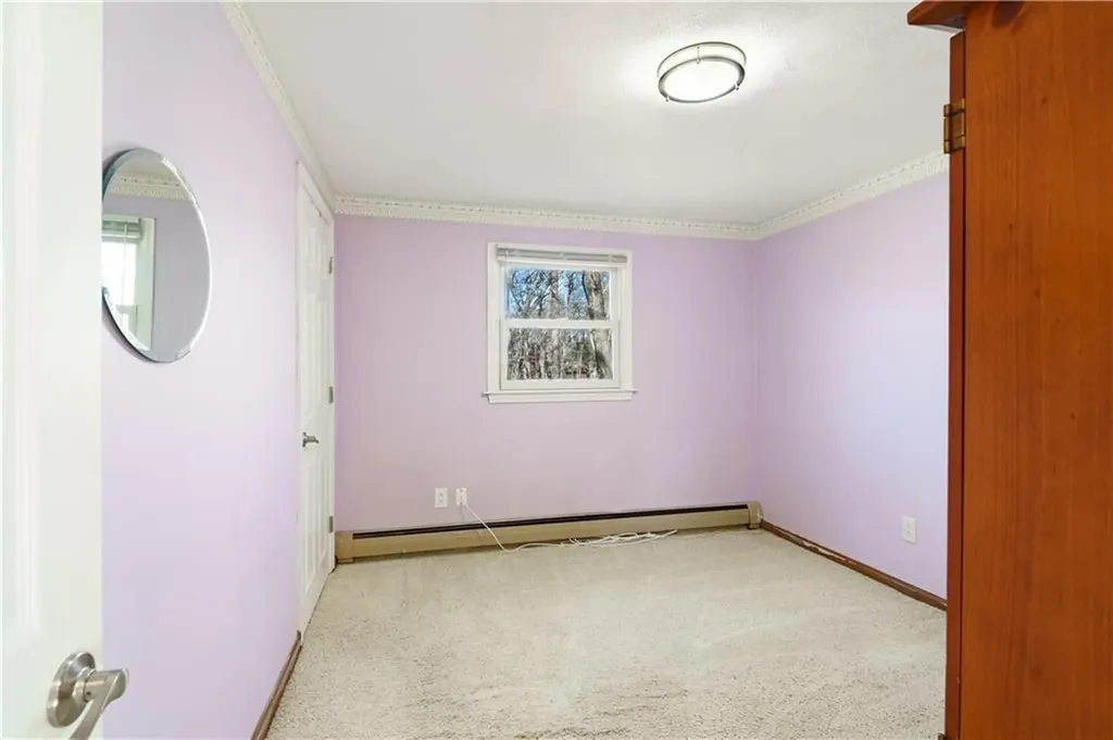 37 Elizabeth Court West Warwick RI 02893